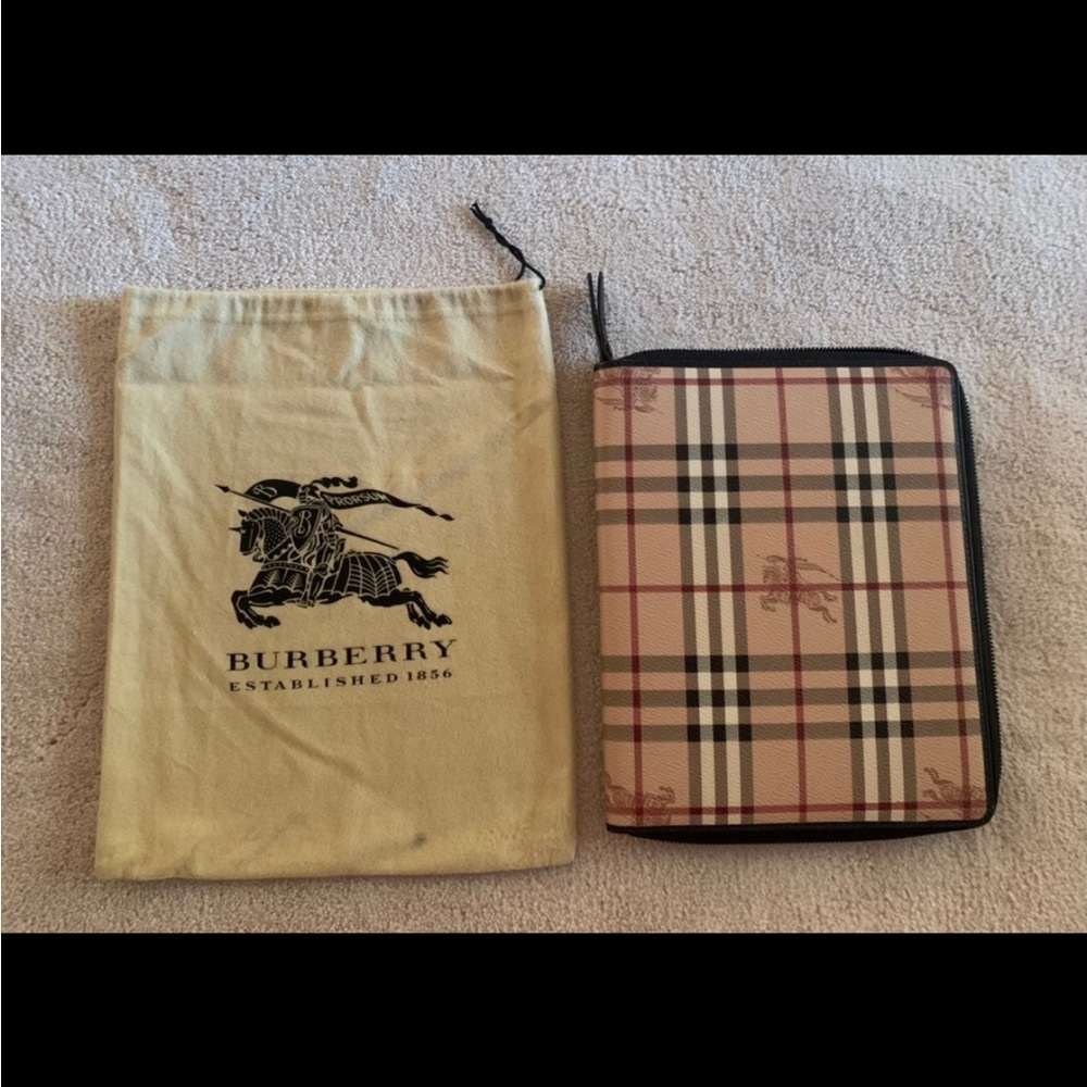 Burberry Haymarket Check IPad Case